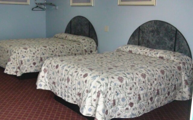 Safari Inn