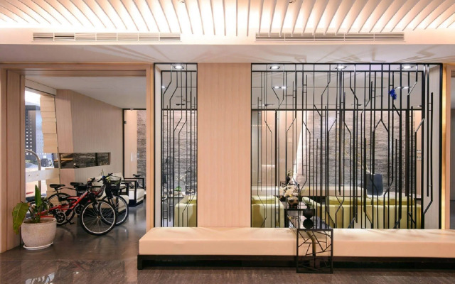 Kiwi Express Hotel - Kaohsiung Station