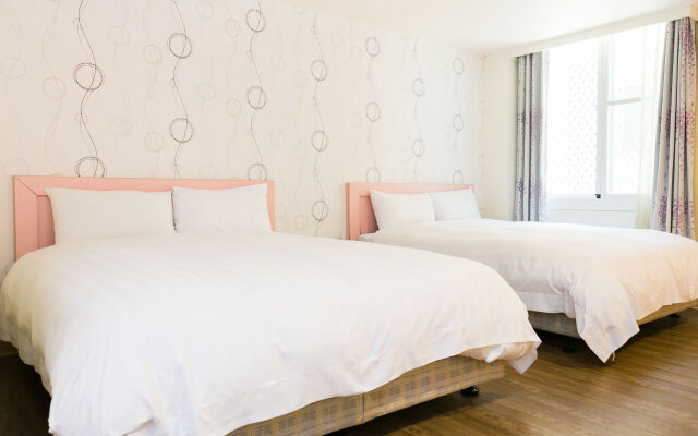 Loveme Resort