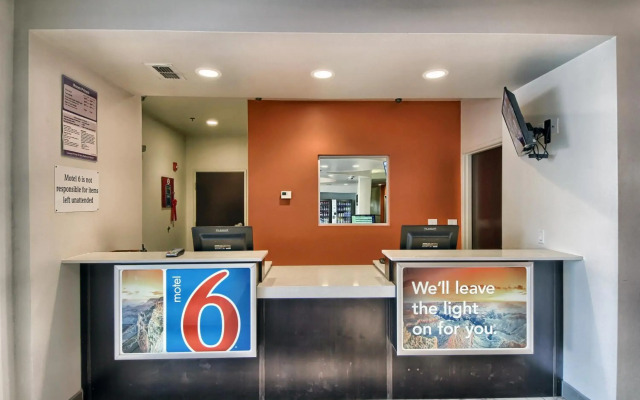 Motel 6 Weslaco, TX