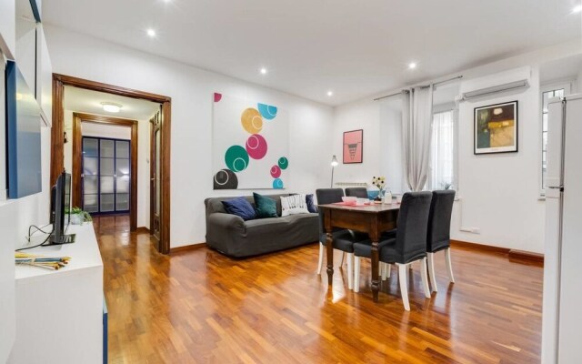 Modern and Bright Flat/5 Guests/close to Vatican