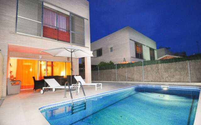 Villa moderna para 8 personas en Cambrils (105095)