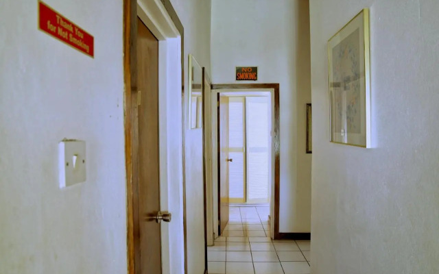 Tropical Breeze Guest House