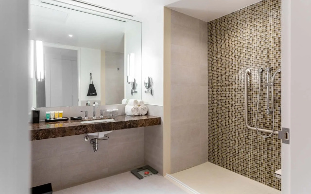The Sutton Place Hotel Toronto