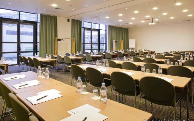 ibis Paris CDG Airport