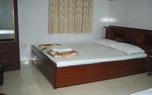 Ly Guest House