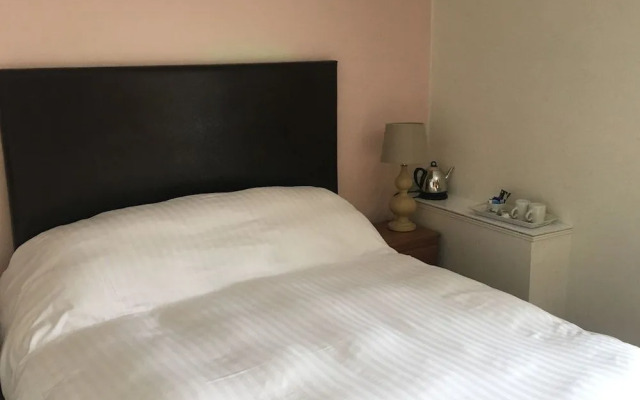 Bridge Farm Guesthouse