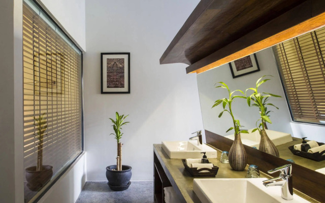 Chronicle Residence & Spa