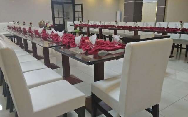 Royal Mark Hotel Bahawalpur