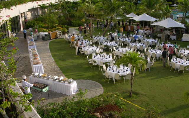 Hotel Nikko Guam