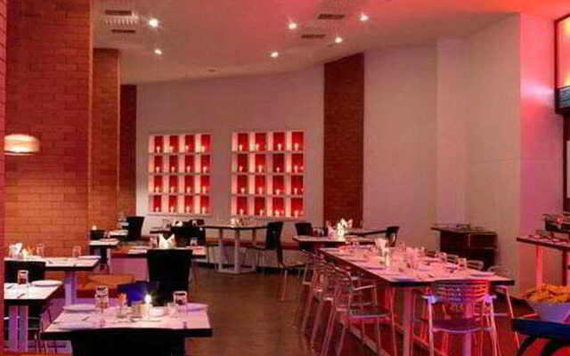 THE CENT Sandhya Hotel