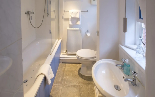 Newport Quay Bed and Breakfast