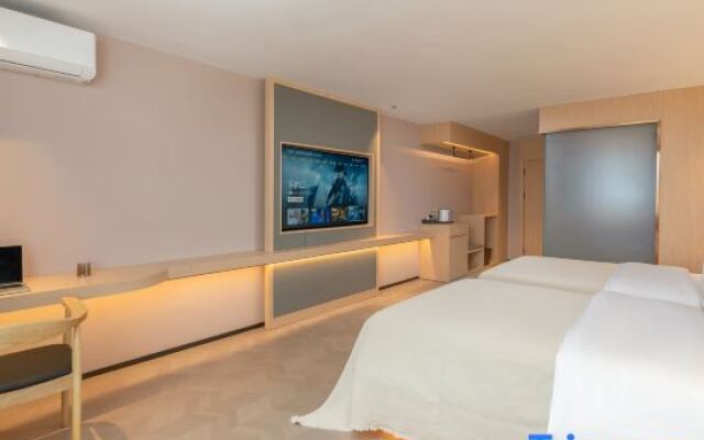 Yue·Tianyu Hotel (Mangshi Airport Branch)