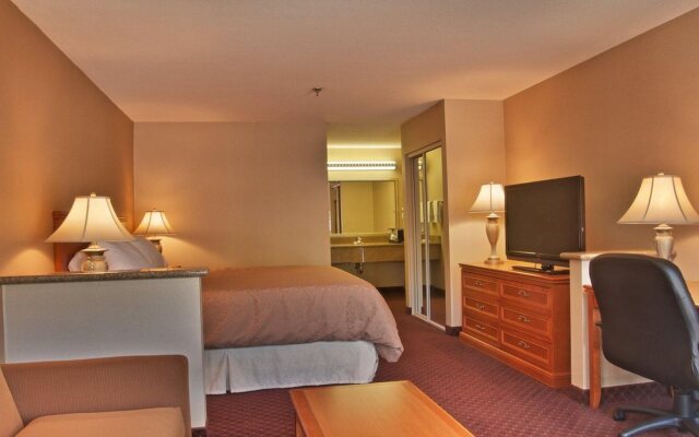 Burbank Inn and Suites
