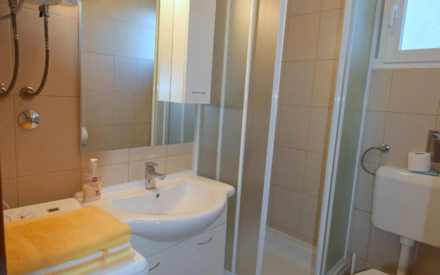 Apartment Jela