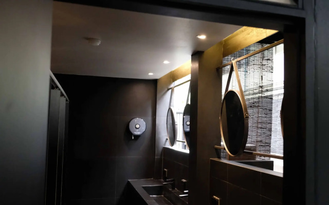Kloem Hostel - Adults Only