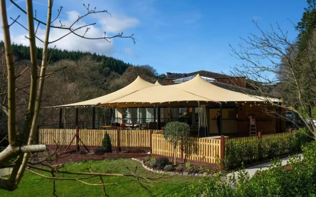 The Lodge at Woodenbridge