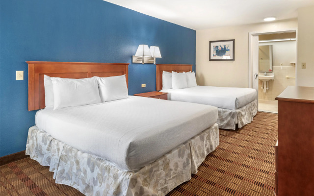 SureStay Hotel by Best Western East Brunswick