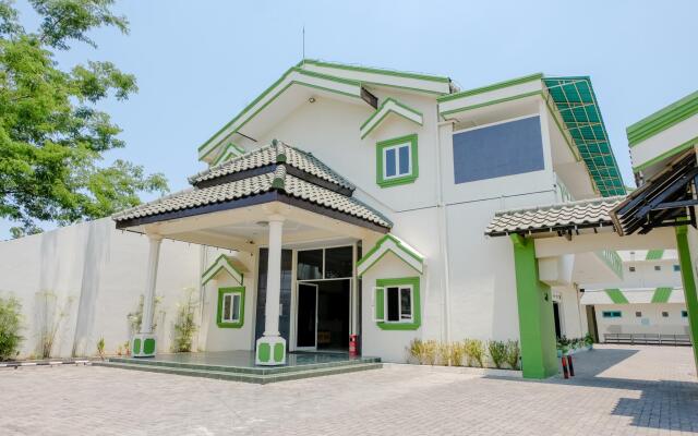 Hotel Taman Indah