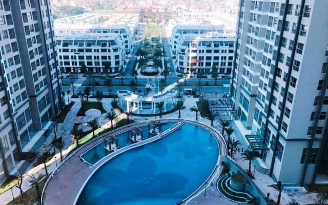 Bayhomes Gardenia Serviced Apartment