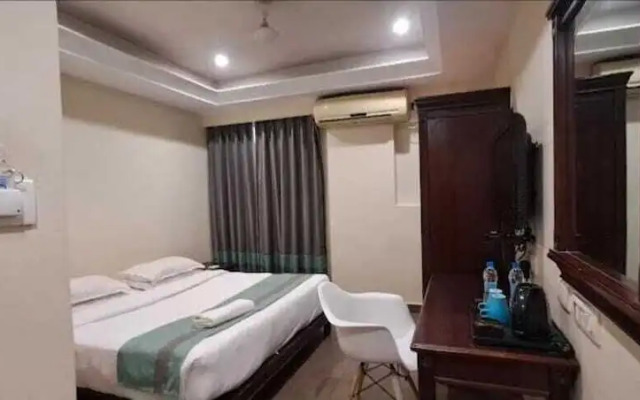 The Cent Hotel