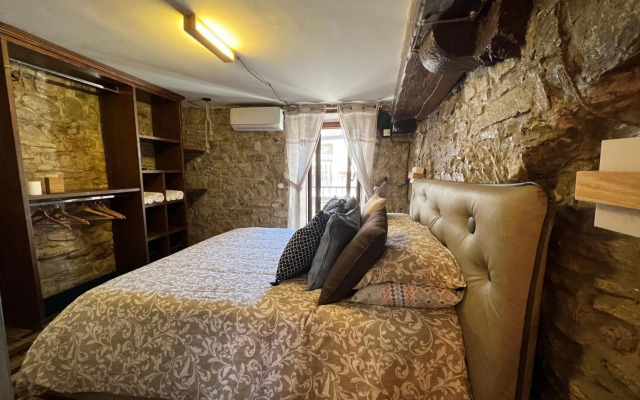 Casa Monaco Luxury Apartment