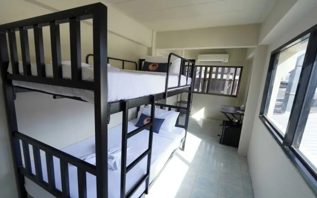 RQ Bangkok Huai Khwang by Collection O