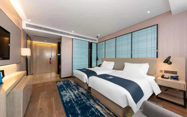 Echarm Hotel Wuhan Plaza Wansongyuan