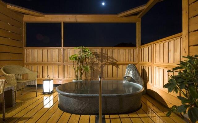 Toshimaya Tsukihama-no-Yu