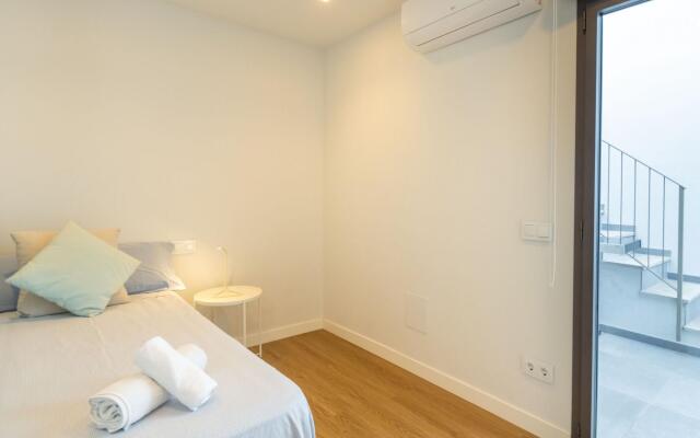 Mediterranean style townhouse 200 meters from the sea