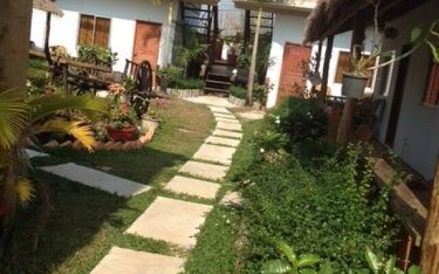 White Beach Bungalows