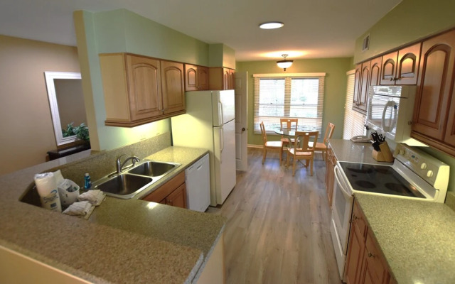 Brigantine Quarters 206