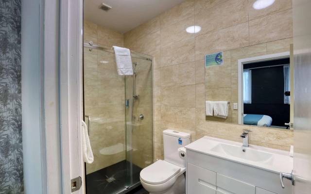 Ramada by Wyndham Hamilton City Center