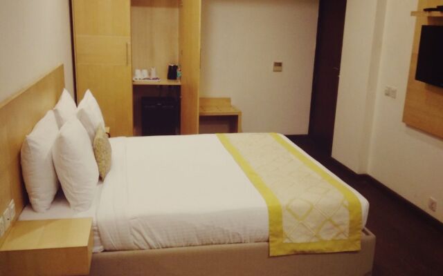 Stately Suites NH 8