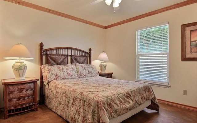 Maria s Beach Getaway GSC1