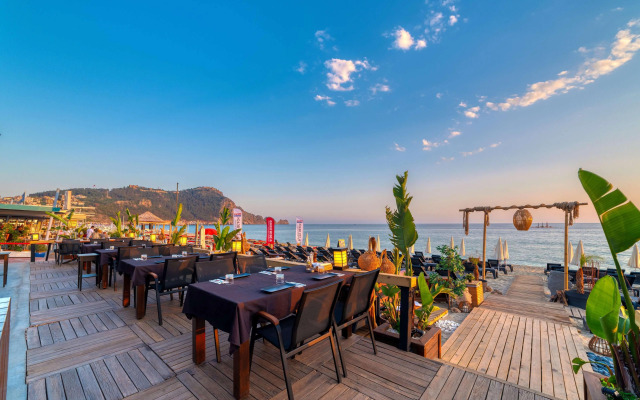 Royalisa Palmiye Beach +16 Adult Only