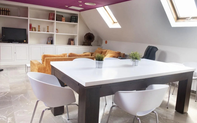 Apartamentos G3 Galeón