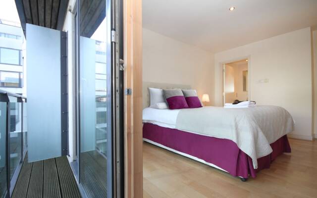 Grand Canal Quay Fantastic Apartment