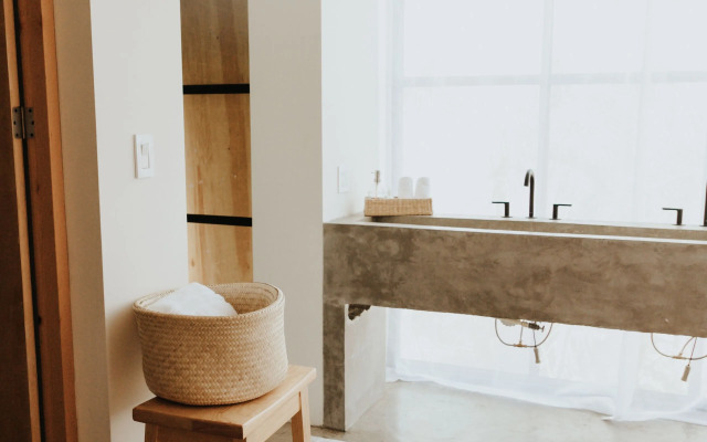 Hotel So Far So Good