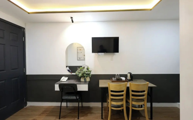 Ruby Star Hotel Nam Quoc Cang