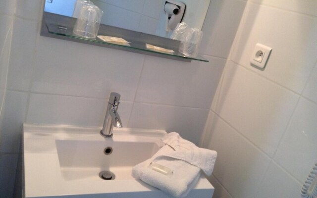 Hôtel Les Corps Saints