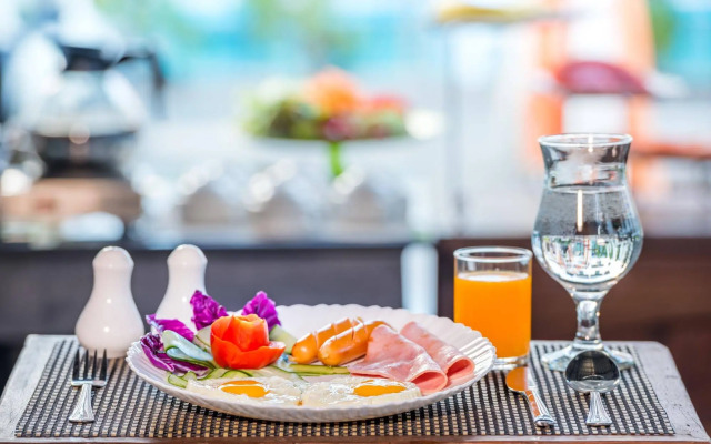 Ai Pai Hotel