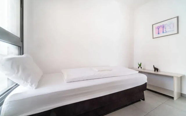 Beach Haven 3BR Apt by Sea N' Rent
