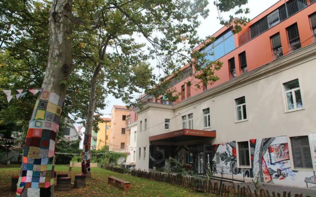 Hostel Pekarna