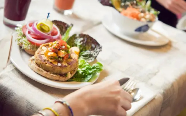 Shelton's Rezidor Swat