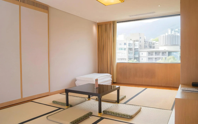 Beitou SweetMe Hot Spring Resort