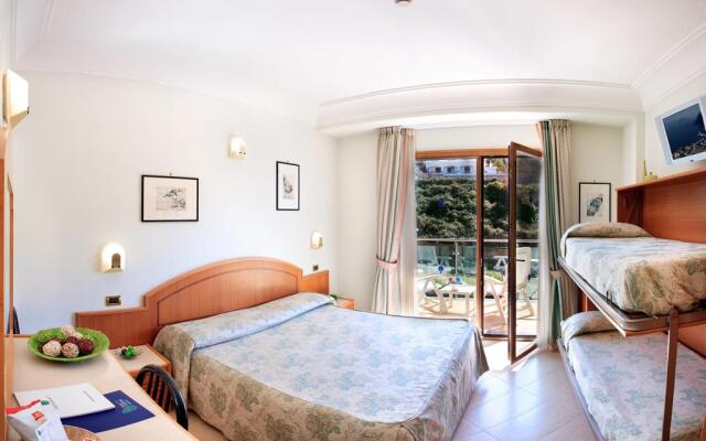 Comfort Hotel Gardenia Sorrento Coast