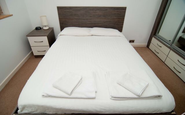 Southampton Serviced Apartment