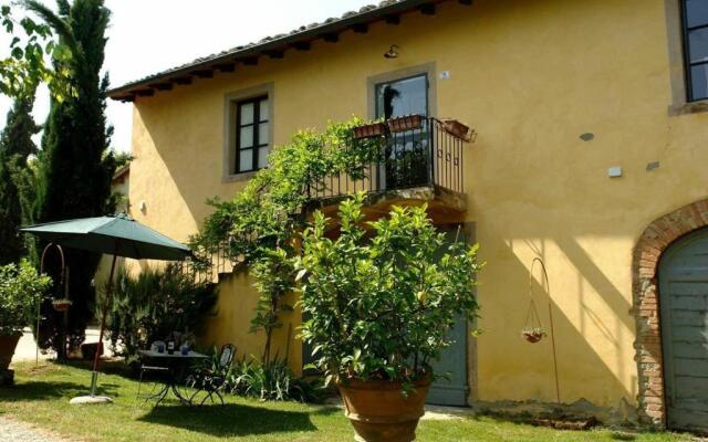 Ginestra Holiday Home