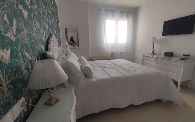 Rosalia 5 Estrellas - Garaje Free